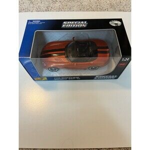 Maisto 1:24 Special Edition Candy Raffle Orange Dodge Viper SRT-10, 1 of 2500